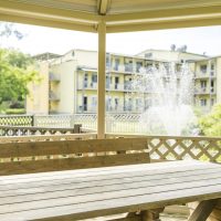 Klinik Judendorf Strassengel_2022_Gelände_georgeye-53